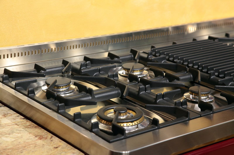 professional house cleaning tips to clean Stove and Countertop