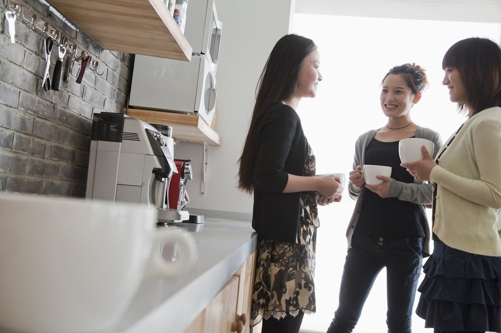 Tips for Cleaning and Sanitizing an Office Breakroom